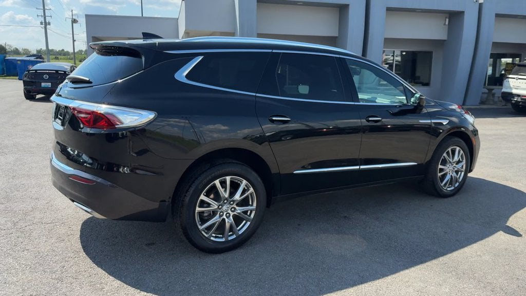 Pre-Owned 2023 Buick Enclave Essence - photo - 6