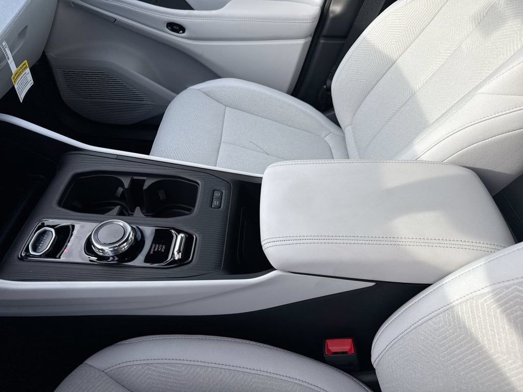 New 2026 Jeep Cherokee Laredo - photo - 24