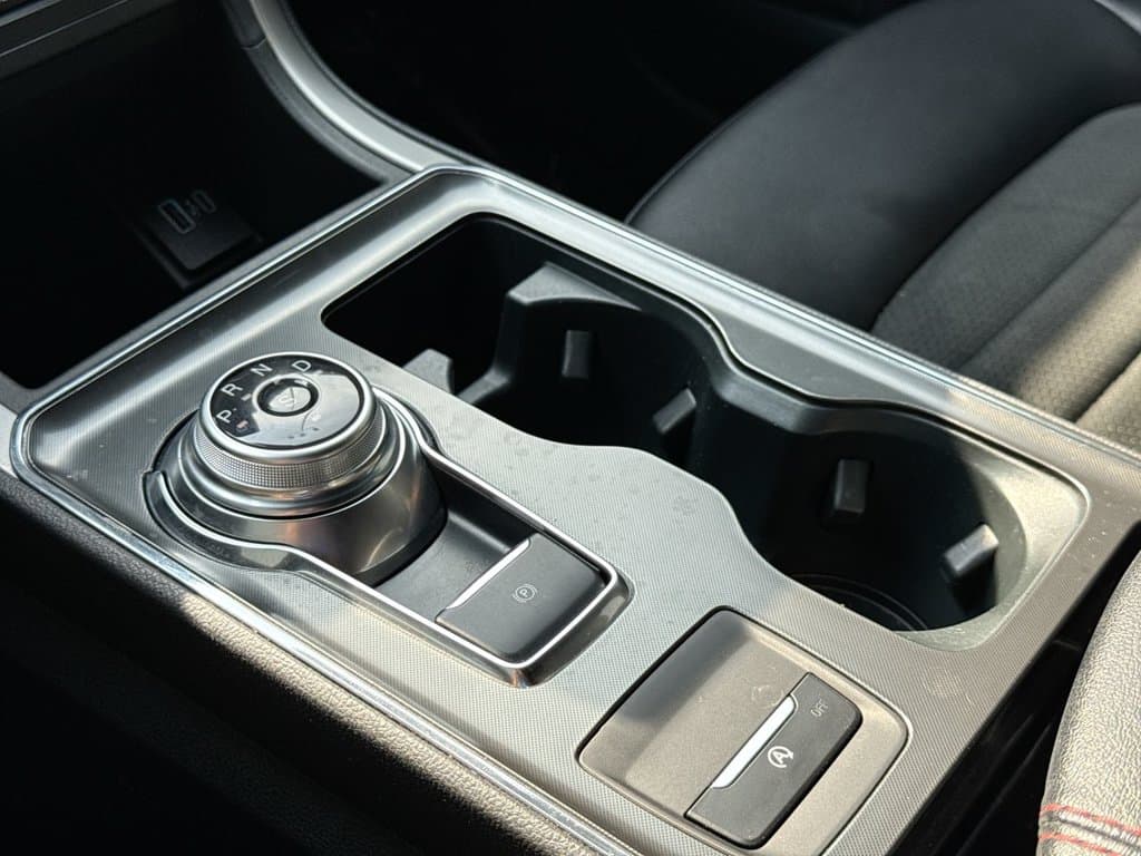 Pre-Owned 2022 Ford Edge ST Line - photo - 25