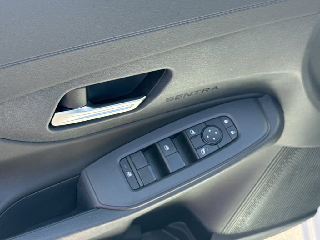 New 2027 Nissan Sentra S - photo - 19