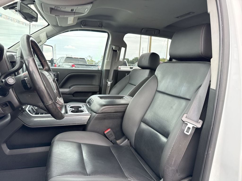 Pre-Owned 2018 GMC Sierra 2500HD SLT - photo - 12
