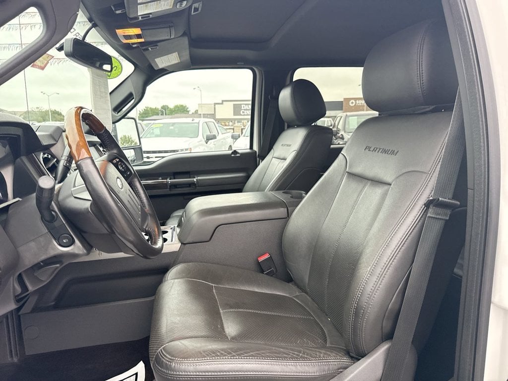 Pre-Owned 2015 Ford F-350SD Platinum - photo - 12