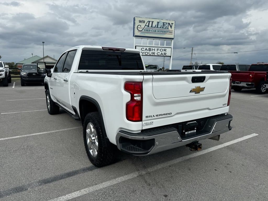 Pre-Owned 2023 Chevrolet Silverado 2500HD LTZ - photo - 11