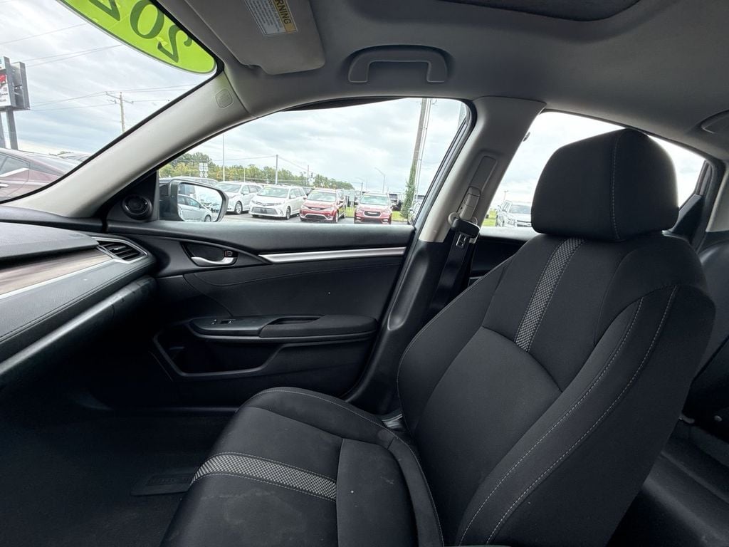 Pre-Owned 2020 Honda Civic EX - photo - 21