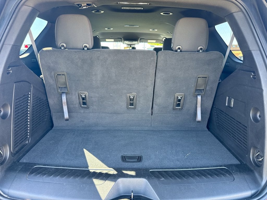 Pre-Owned 2023 Chevrolet Tahoe LS - photo - 8
