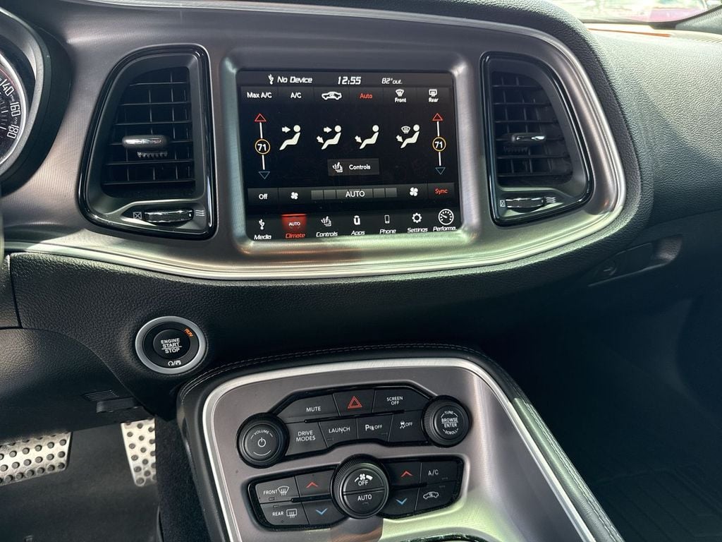 Pre-Owned 2022 Dodge Challenger R/T Scat Pack - photo - 28
