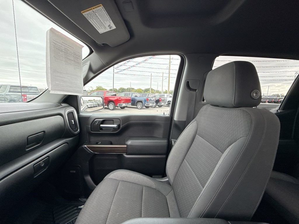 Pre-Owned 2020 Chevrolet Silverado 1500 LT Trail Boss - photo - 21