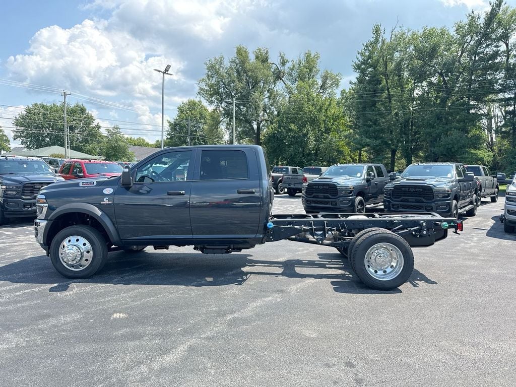 New 2026 Ram 4500HD Tradesman - photo - 10
