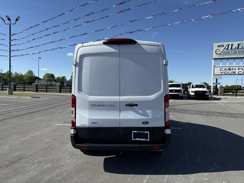 Pre-Owned 2023 Ford Transit-250 Base - photo - 17