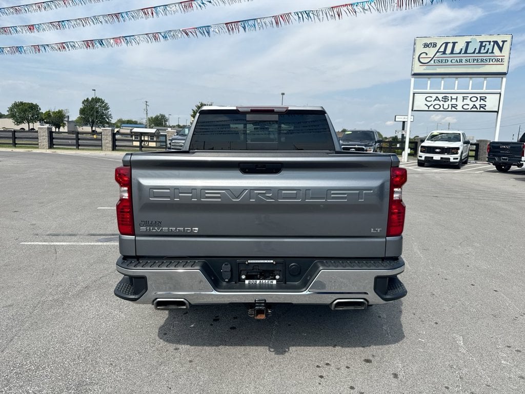 Pre-Owned 2021 Chevrolet Silverado 1500 LT - photo - 17