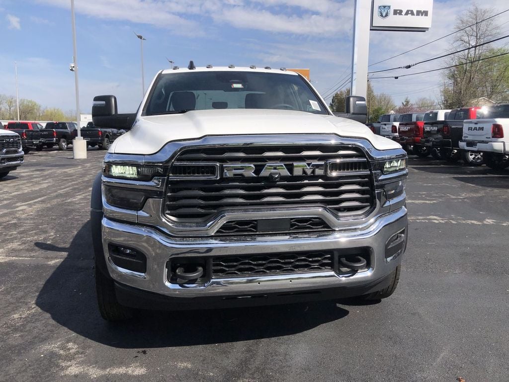 New 2026 Ram 4500HD Tradesman - photo - 15