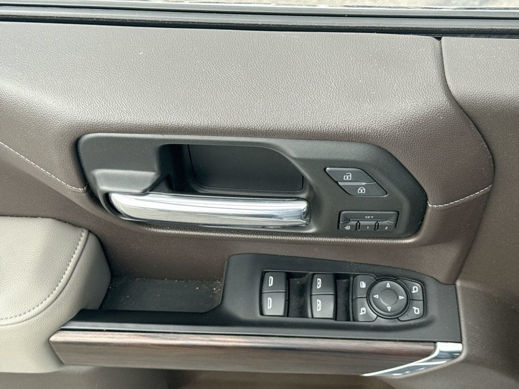 Pre-Owned 2019 GMC Sierra 1500 SLT - photo - 11