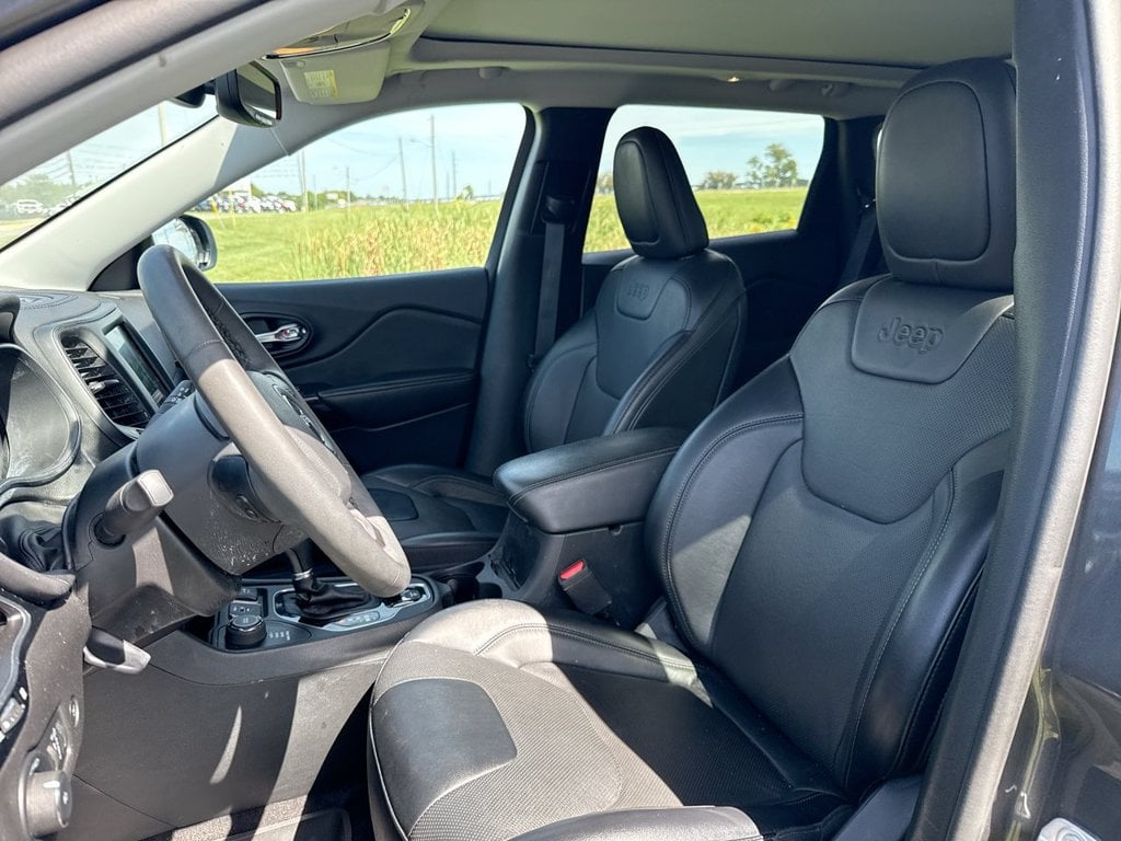 Pre-Owned 2022 Jeep Cherokee Latitude Lux - photo - 21