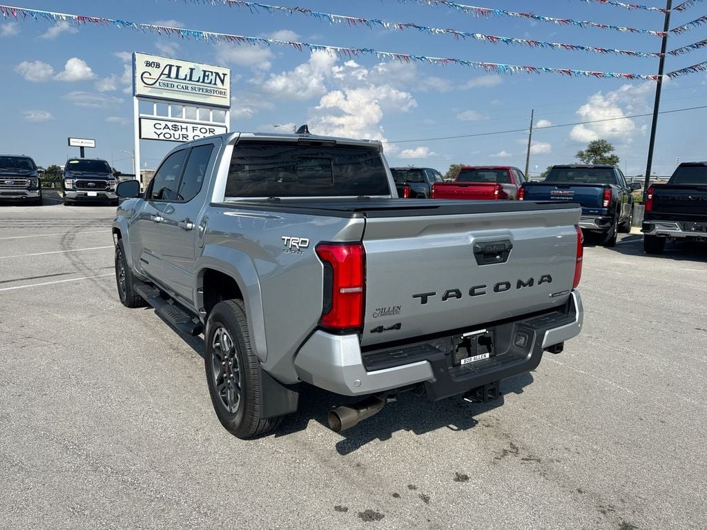 Pre-Owned 2025 Toyota Tacoma Hybrid TRD Sport - photo - 11