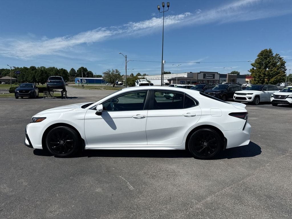 Pre-Owned 2024 Toyota Camry - photo - 10