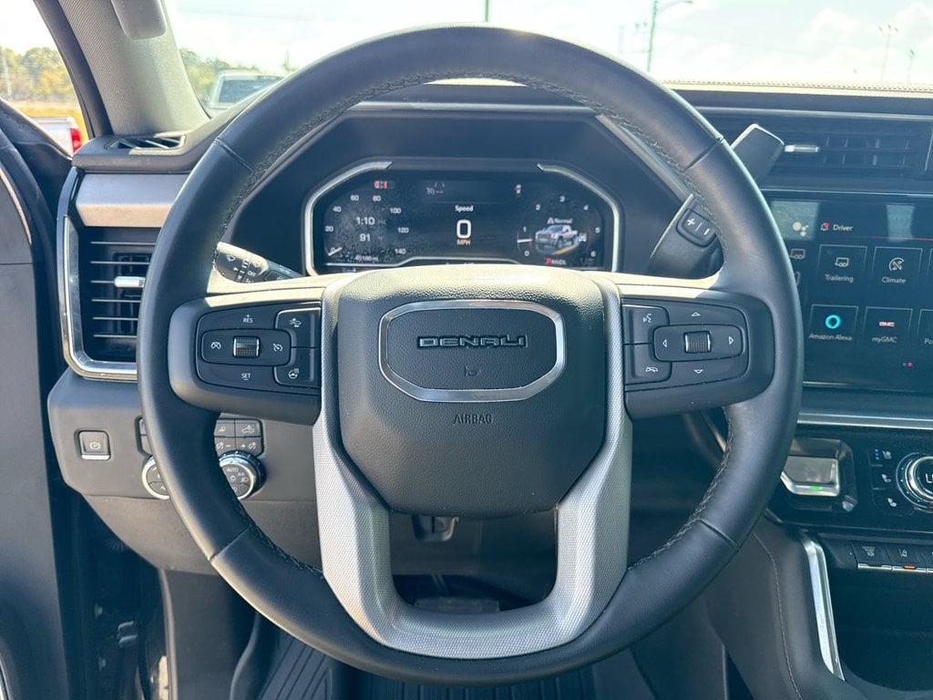 Pre-Owned 2024 GMC Sierra 2500HD Denali - photo - 22