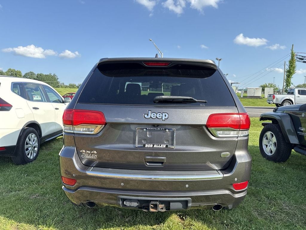 Pre-Owned 2014 Jeep Grand Cherokee Overland - photo - 10