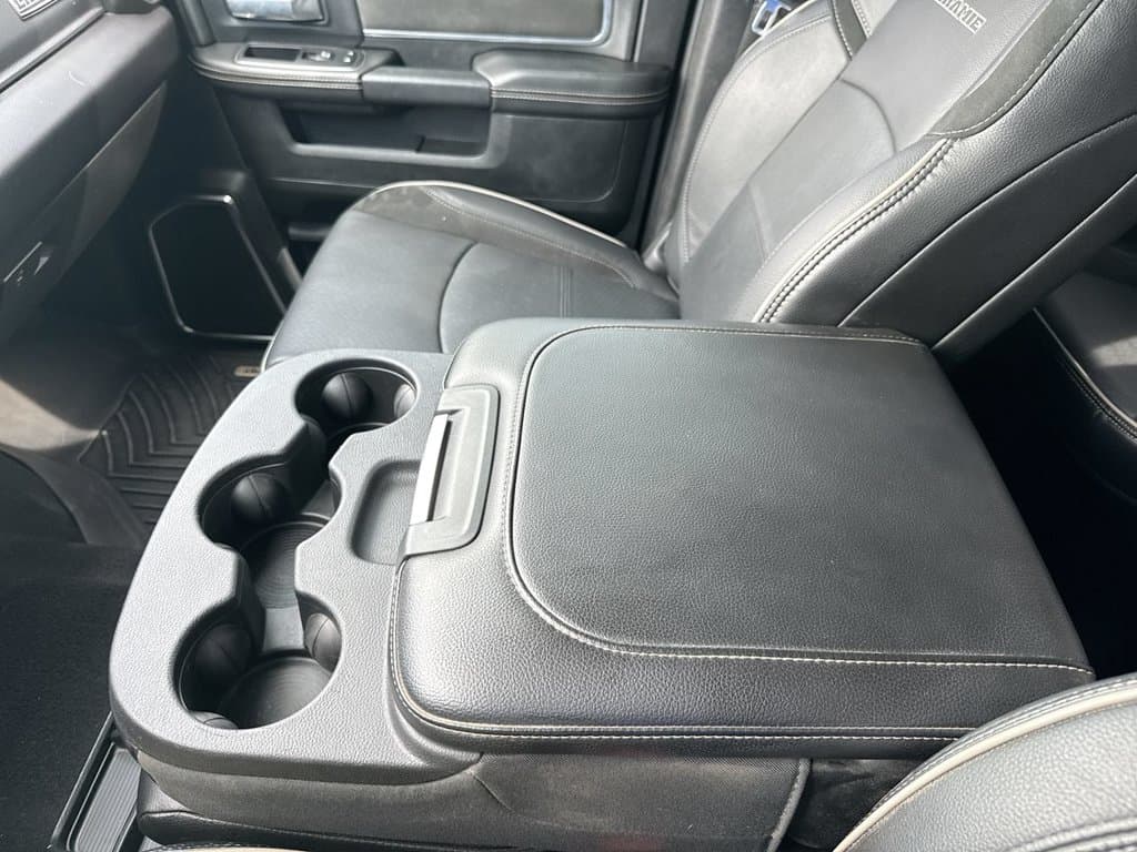 Pre-Owned 2024 Ram 2500 Laramie - photo - 24
