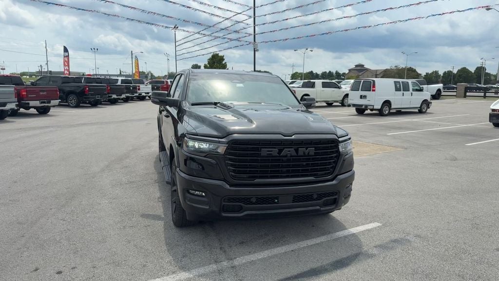 Pre-Owned 2025 Ram 1500 Laramie - photo - 8