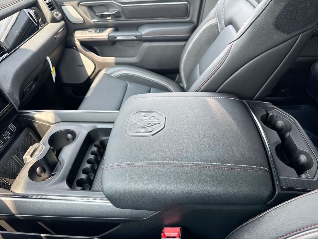 New 2026 Ram 1500 Laramie - photo - 25