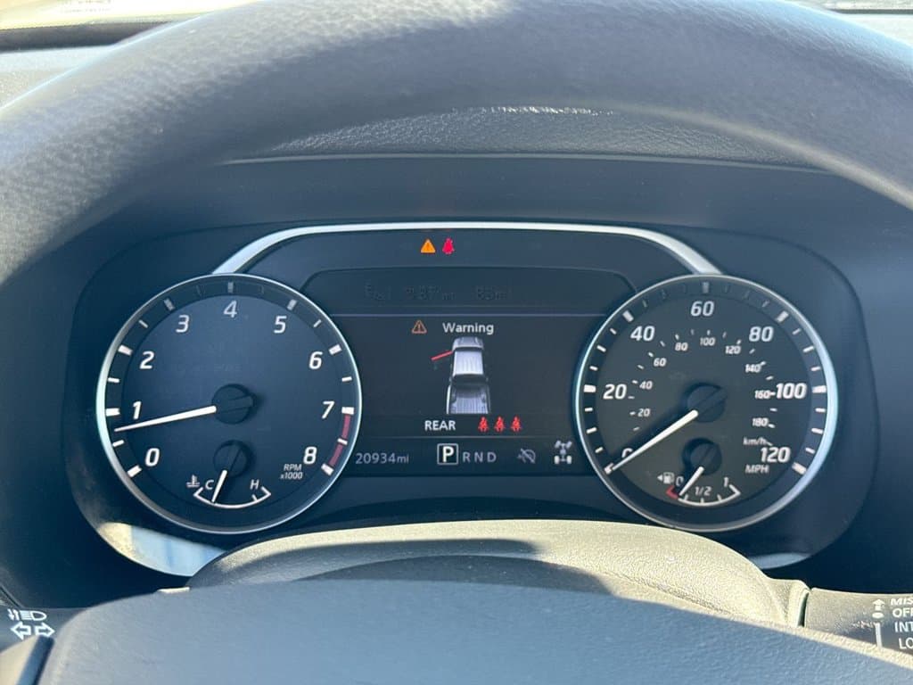 Pre-Owned 2024 Nissan Frontier S - photo - 23