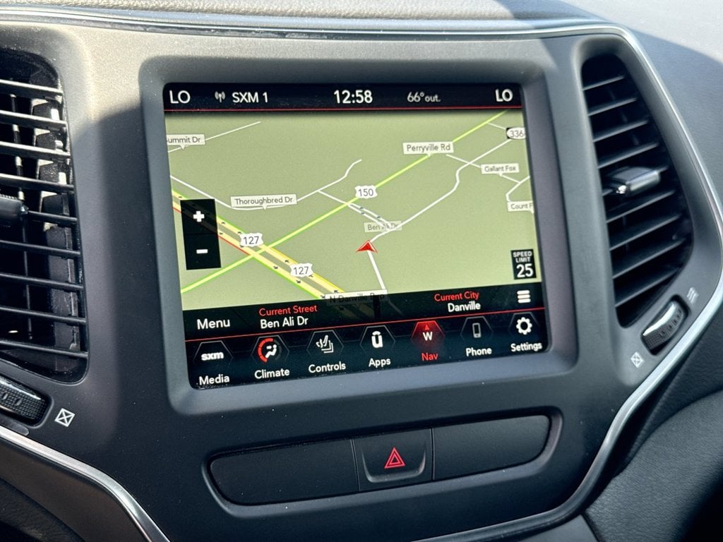 Pre-Owned 2022 Jeep Cherokee Latitude Lux - photo - 29