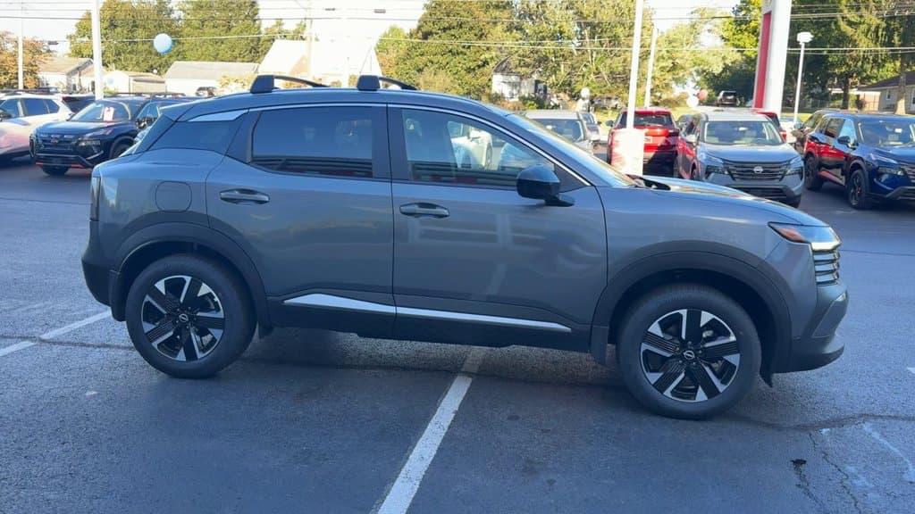 New 2027 Nissan Kicks SV - photo - 7