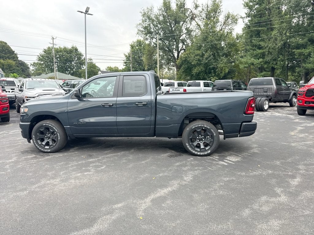 New 2026 Ram 1500 Express - photo - 10