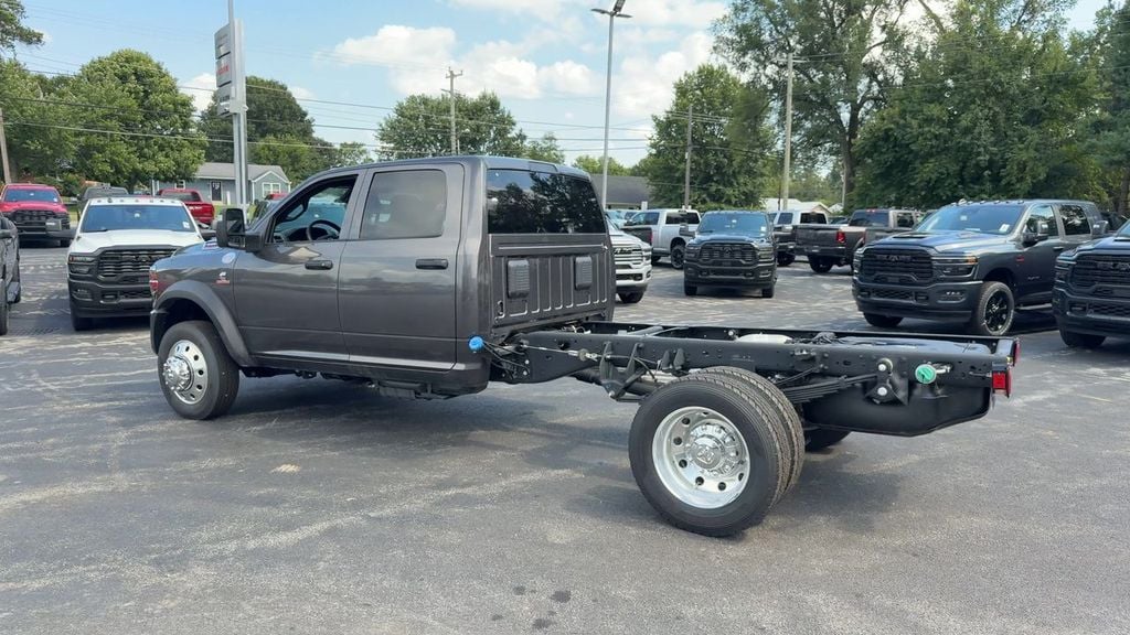 New 2026 Ram 4500HD Tradesman - photo - 3