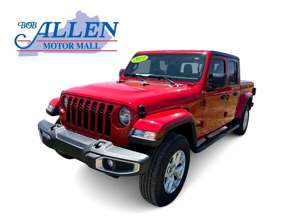 Pre-Owned 2023 Jeep Gladiator Sport S - photo - 0