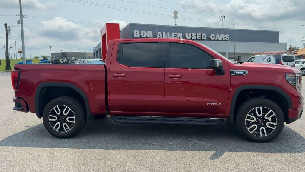 Pre-Owned 2025 GMC Sierra 1500 AT4 - photo - 7
