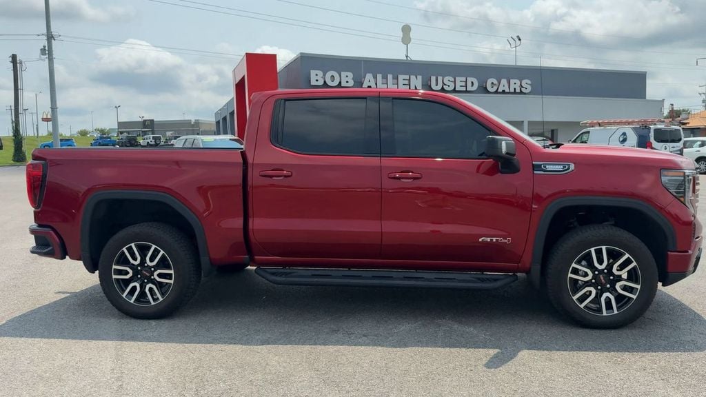 Pre-Owned 2025 GMC Sierra 1500 AT4 - photo - 7