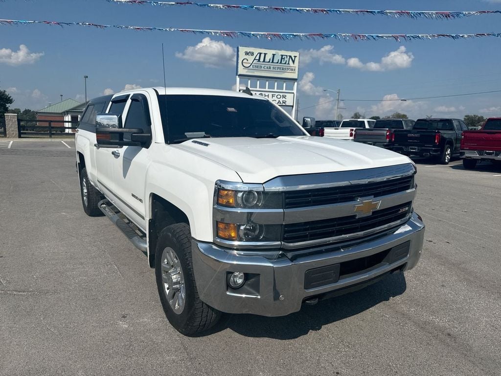 Pre-Owned 2016 Chevrolet Silverado 2500HD LTZ - photo - 6