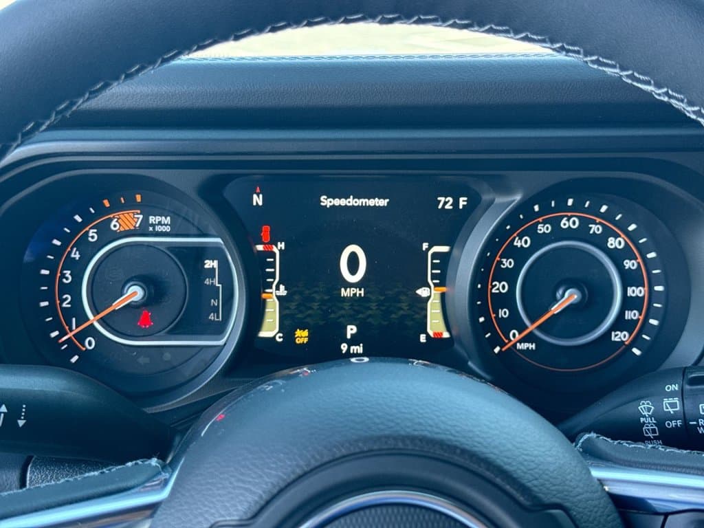 New 2027 Jeep Wrangler Sahara - photo - 13