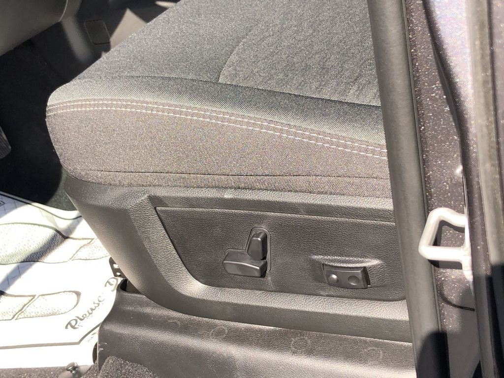 New 2026 Ram 2500 Big Horn - photo - 13