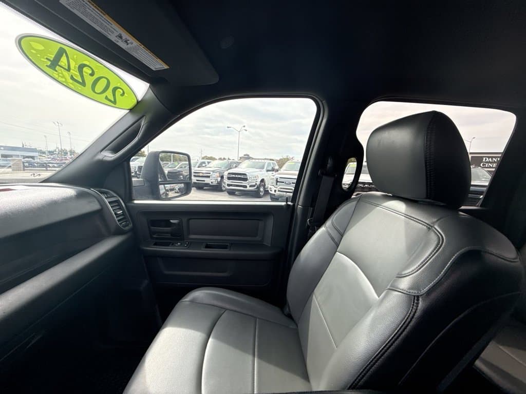 Pre-Owned 2024 Ram 4500HD Tradesman - photo - 28