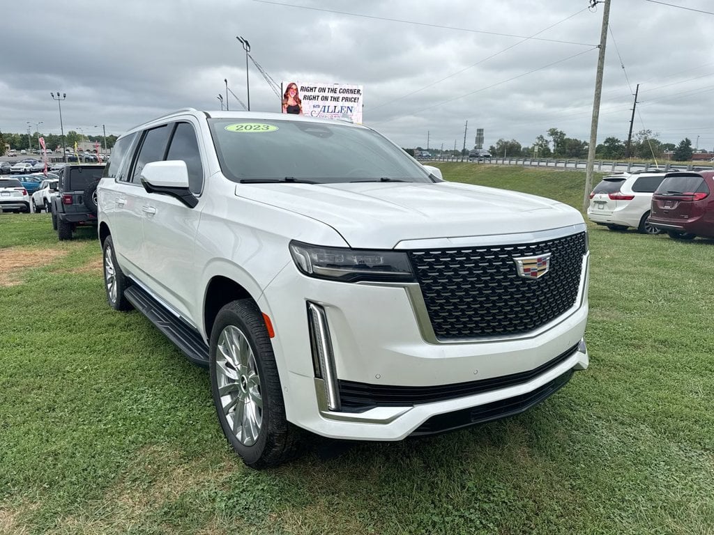 Pre-Owned 2023 Cadillac Escalade ESV Premium - photo - 14
