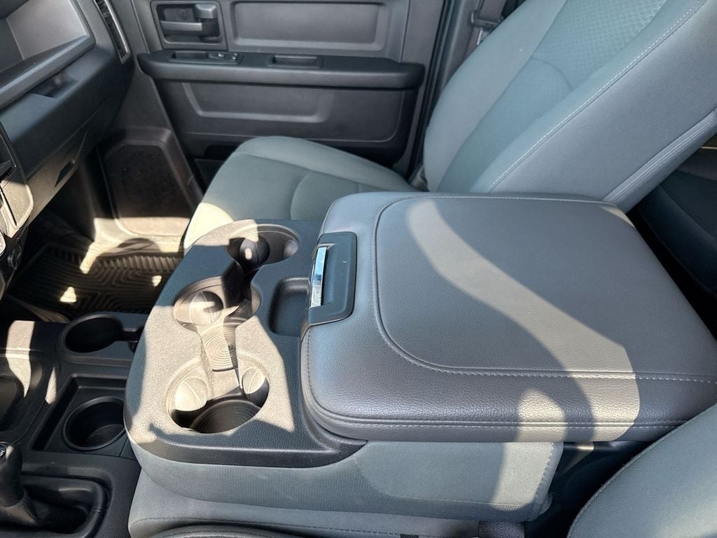 Pre-Owned 2018 Ram 2500 Tradesman - photo - 16