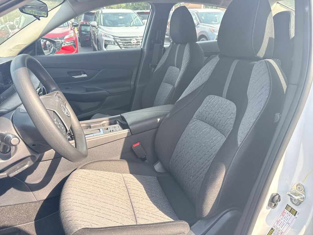 New 2027 Nissan Sentra SV - photo - 20