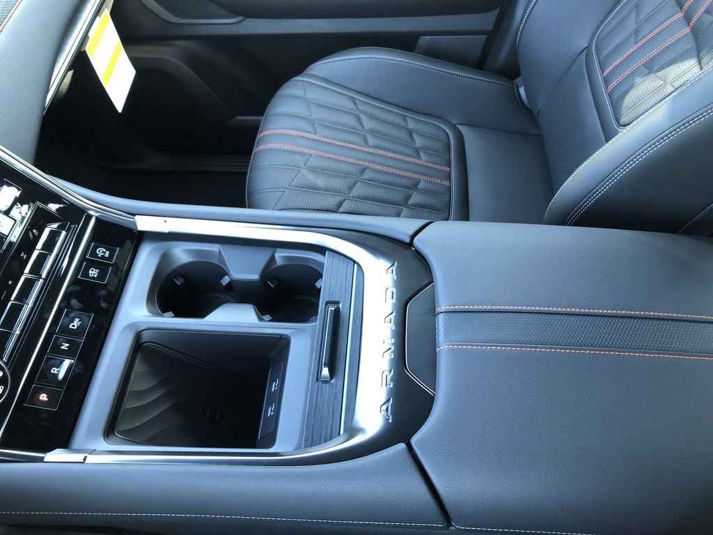 New 2026 Nissan Armada PRO-4X - photo - 26