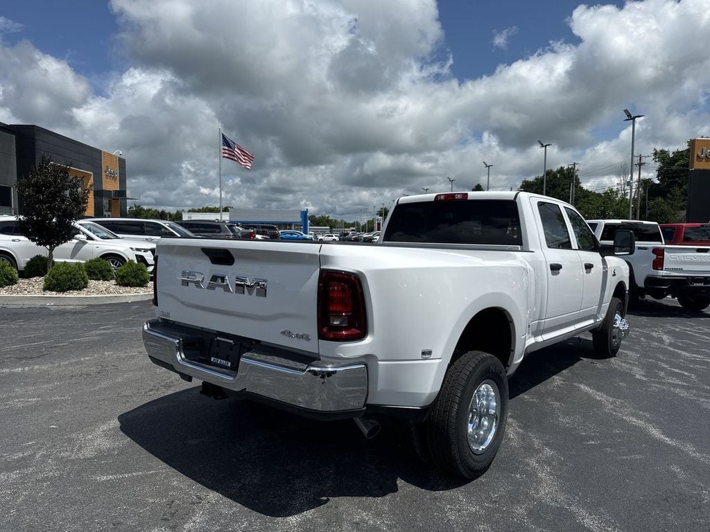New 2026 Ram 3500 Tradesman - photo - 12