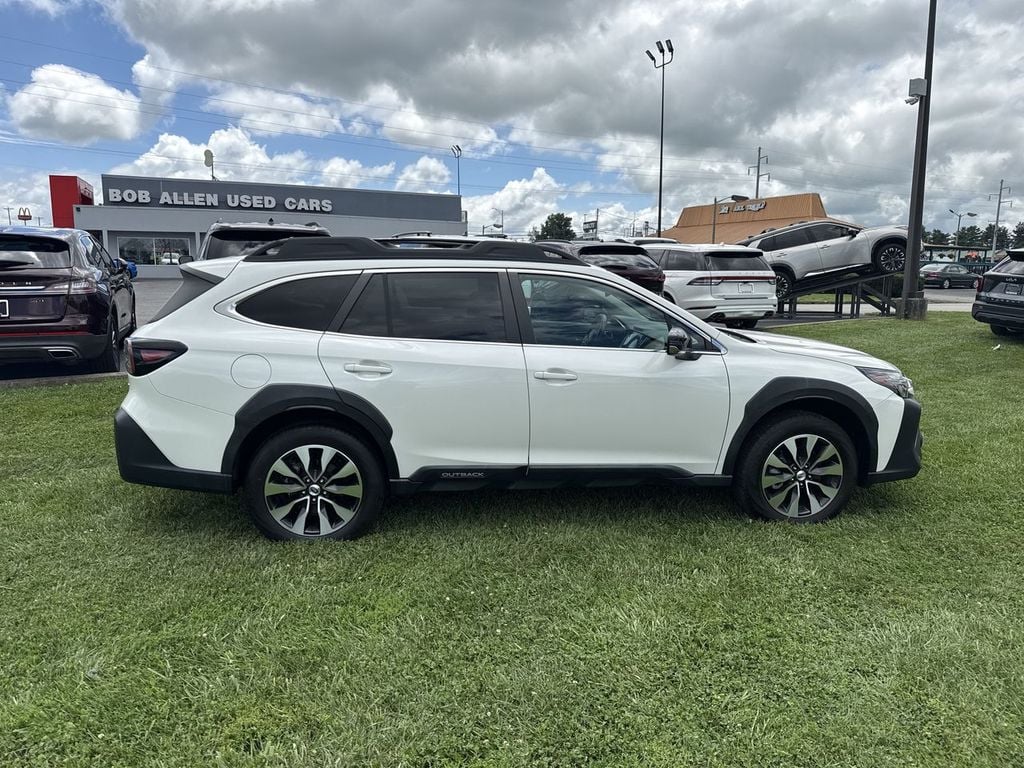 Pre-Owned 2024 Subaru Outback Limited - photo - 13
