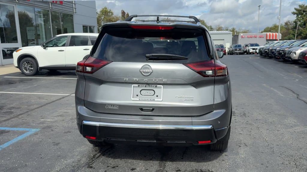 New 2026 Nissan Rogue Platinum - photo - 5