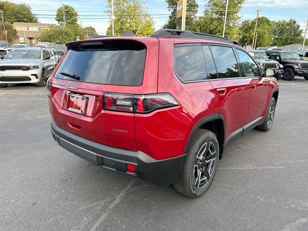 New 2026 Jeep Cherokee Laredo - photo - 12