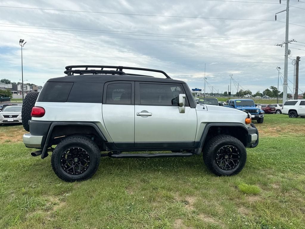 Pre-Owned 2007 Toyota FJ Cruiser Base - photo - 5