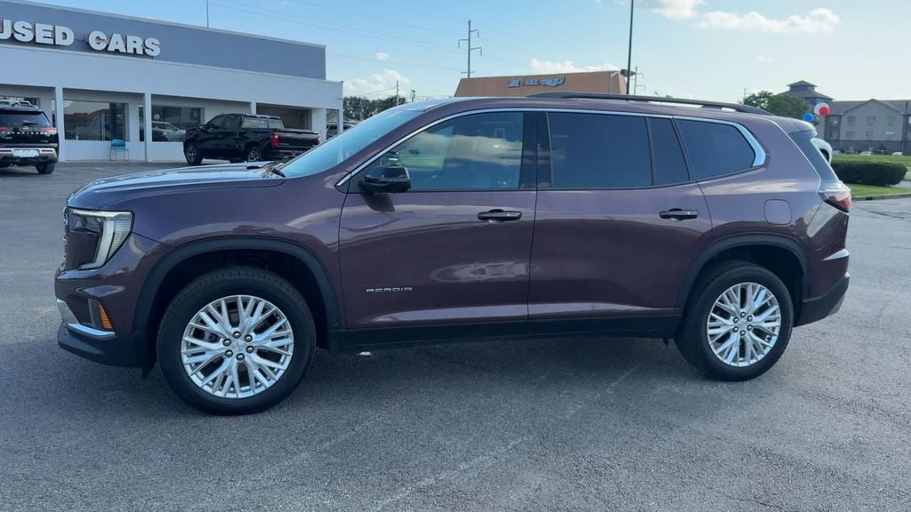 Pre-Owned 2024 GMC Acadia Elevation - photo - 2