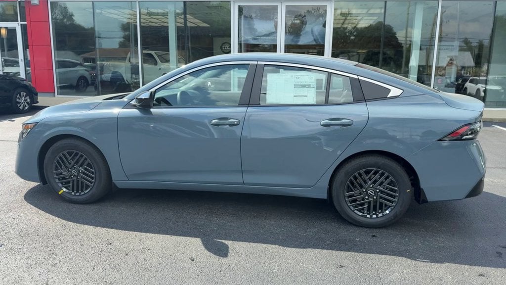 New 2027 Nissan Sentra SV - photo - 3