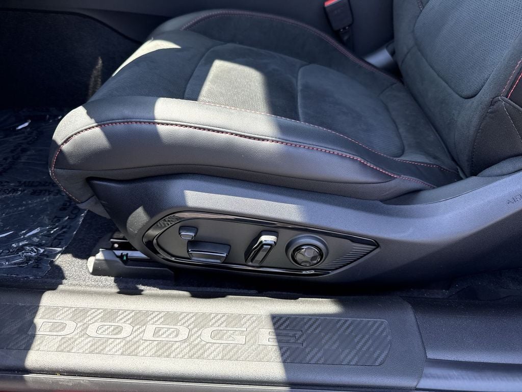 New 2026 Dodge Charger R/T - photo - 21