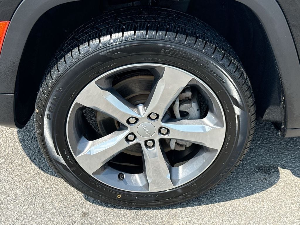 Pre-Owned 2021 Jeep Grand Cherokee L Limited - photo - 9