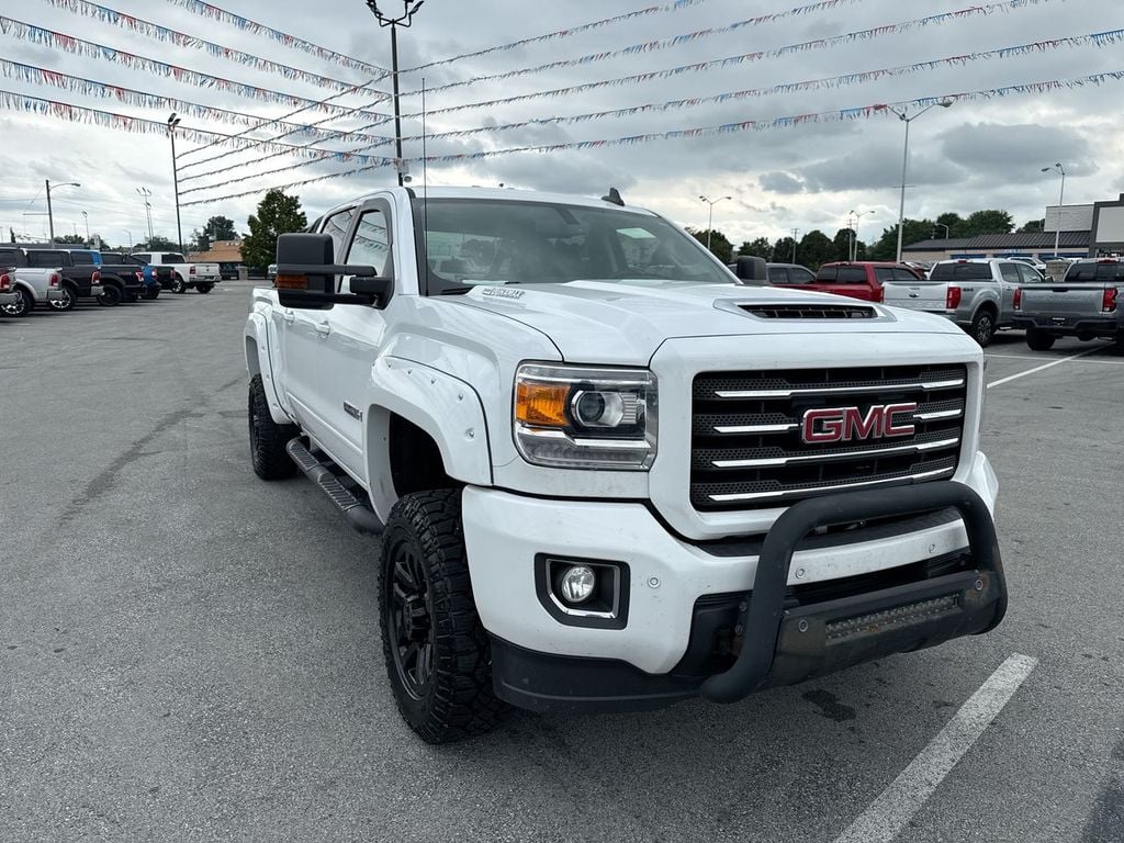 Pre-Owned 2018 GMC Sierra 2500HD SLT - photo - 6